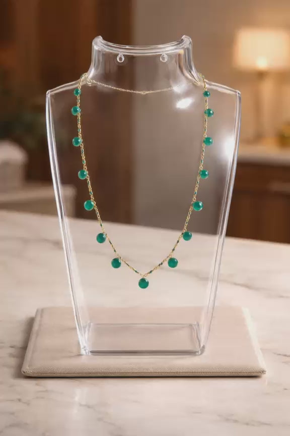 Gargantilla de plata con piedra natural de ónix verde